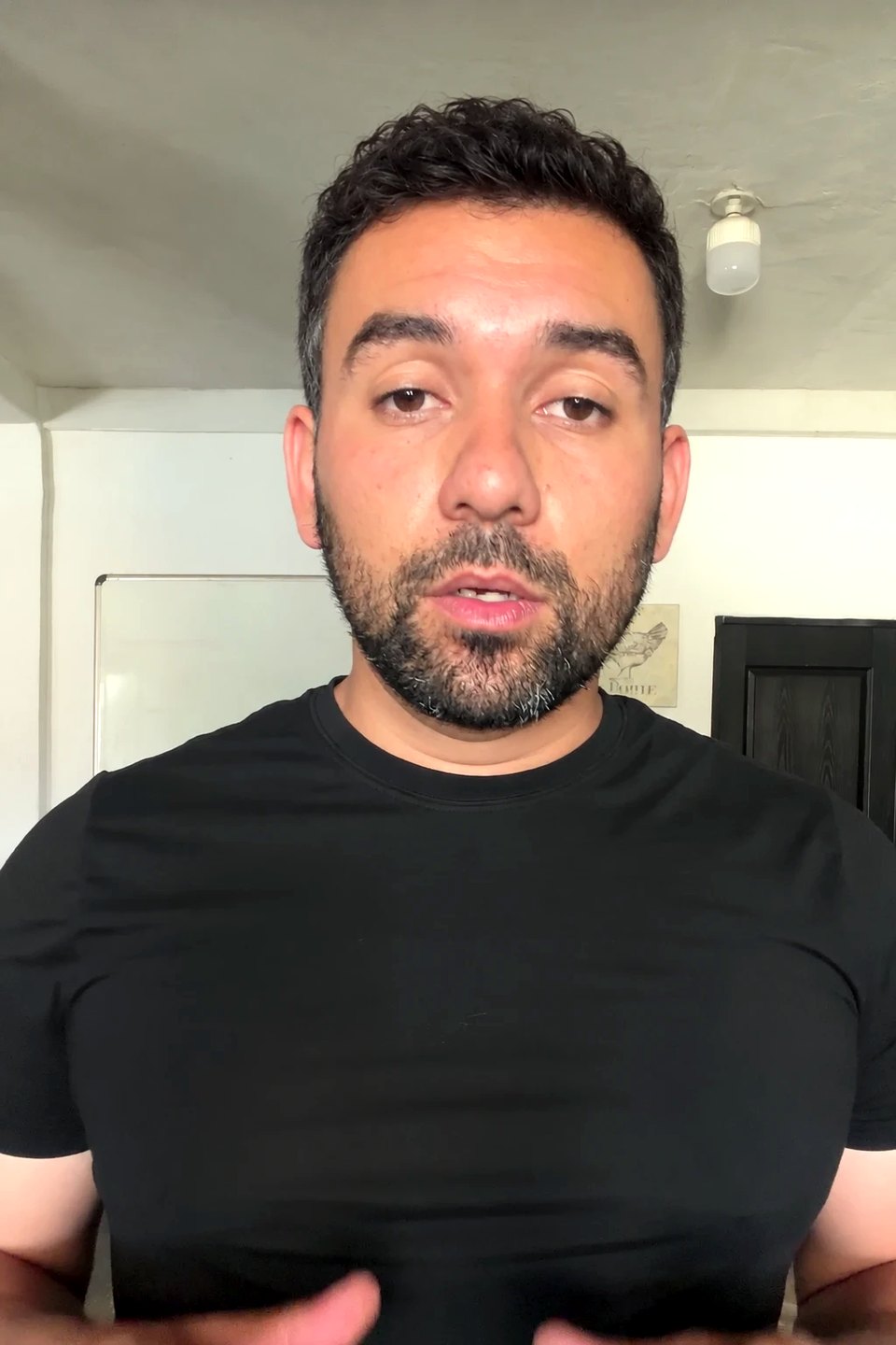 Josué hoy, con el cabello recuperado